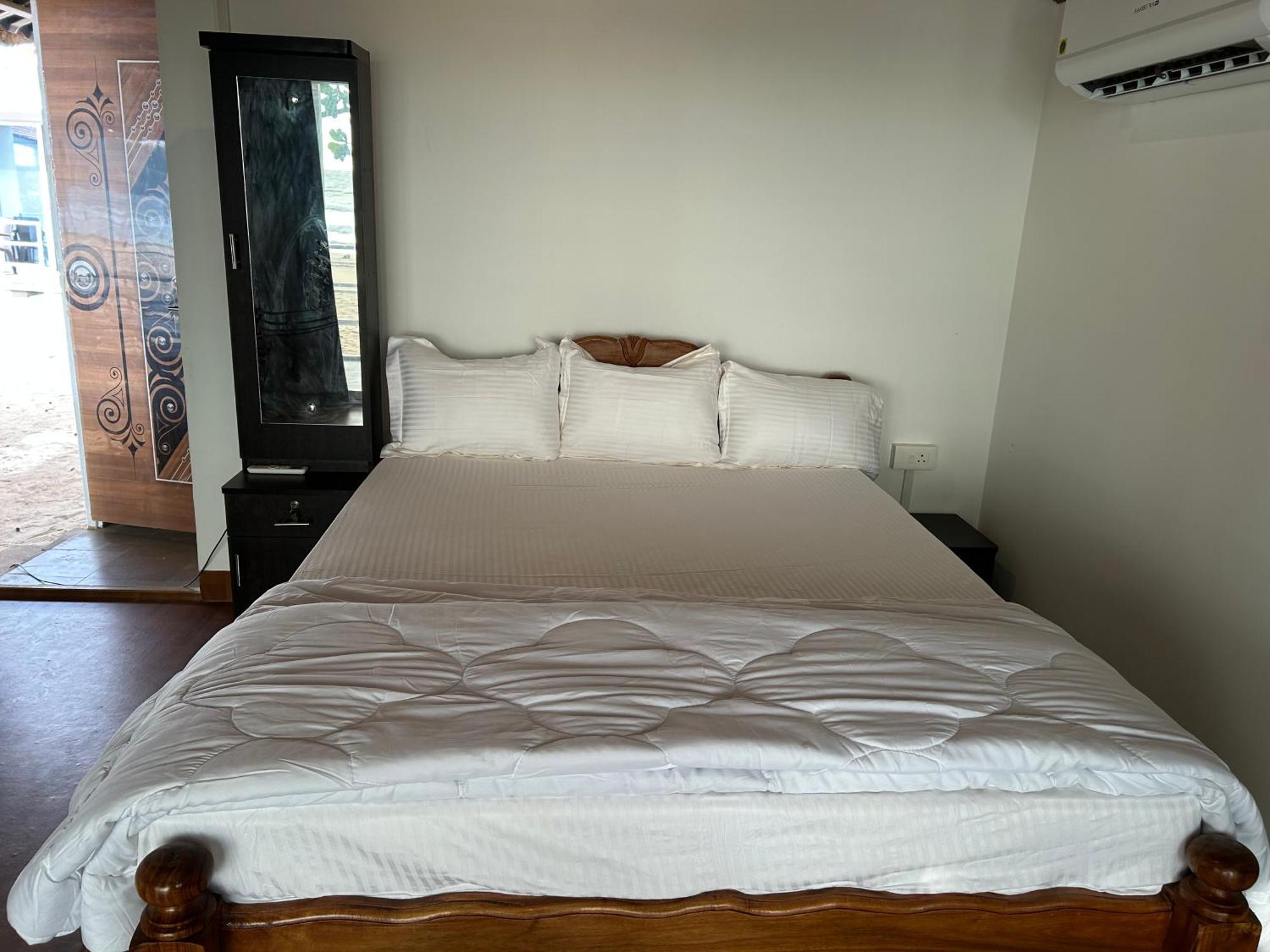 Omkar Beach Bungalow 阿贡达 外观 照片